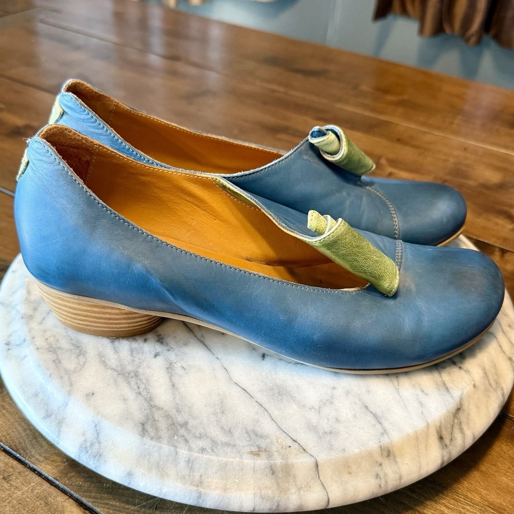 Vladi Venetian Art Leather Shoes Women EU 38 Kitten Heel Blue Green Willy Wonka